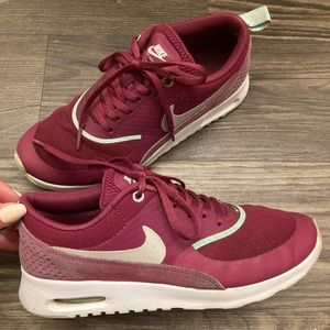 Nike Air Max Thea size 7